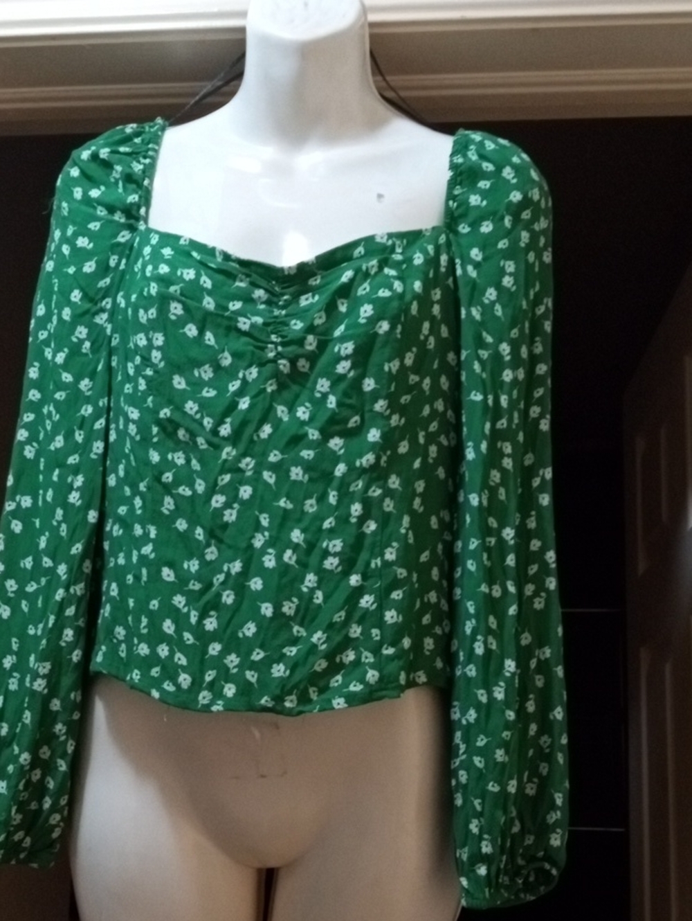$8>>Green Floral Square-Neck Peasant Blouse - Women Tops